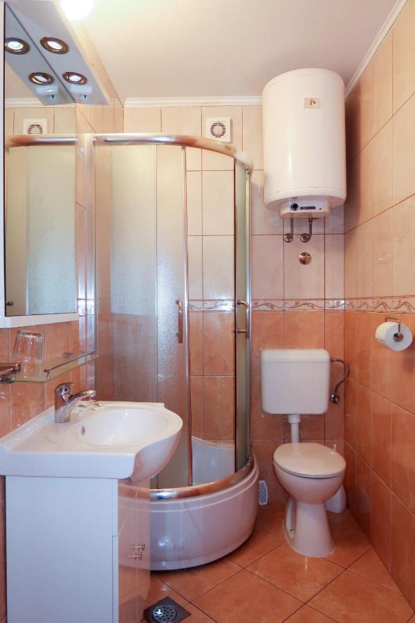 Apartment Ana - Rab166 By Interhome Barbat na Rabu Bagian luar foto